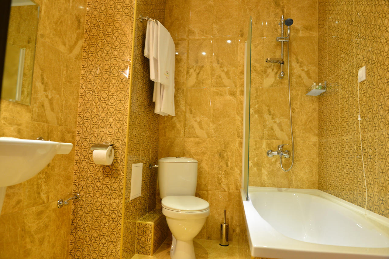 Chateau-Hotel Trendafiloff -B&B Chirpan Habitación foto