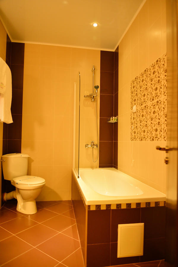 Chateau-Hotel Trendafiloff -B&B Chirpan Habitación foto